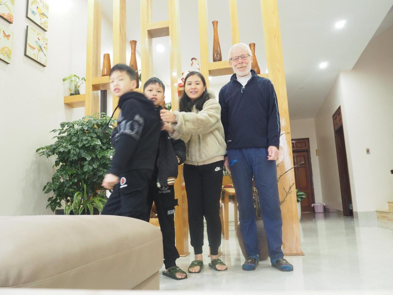 Giabinh Homestay Cao Bang Exteriör bild